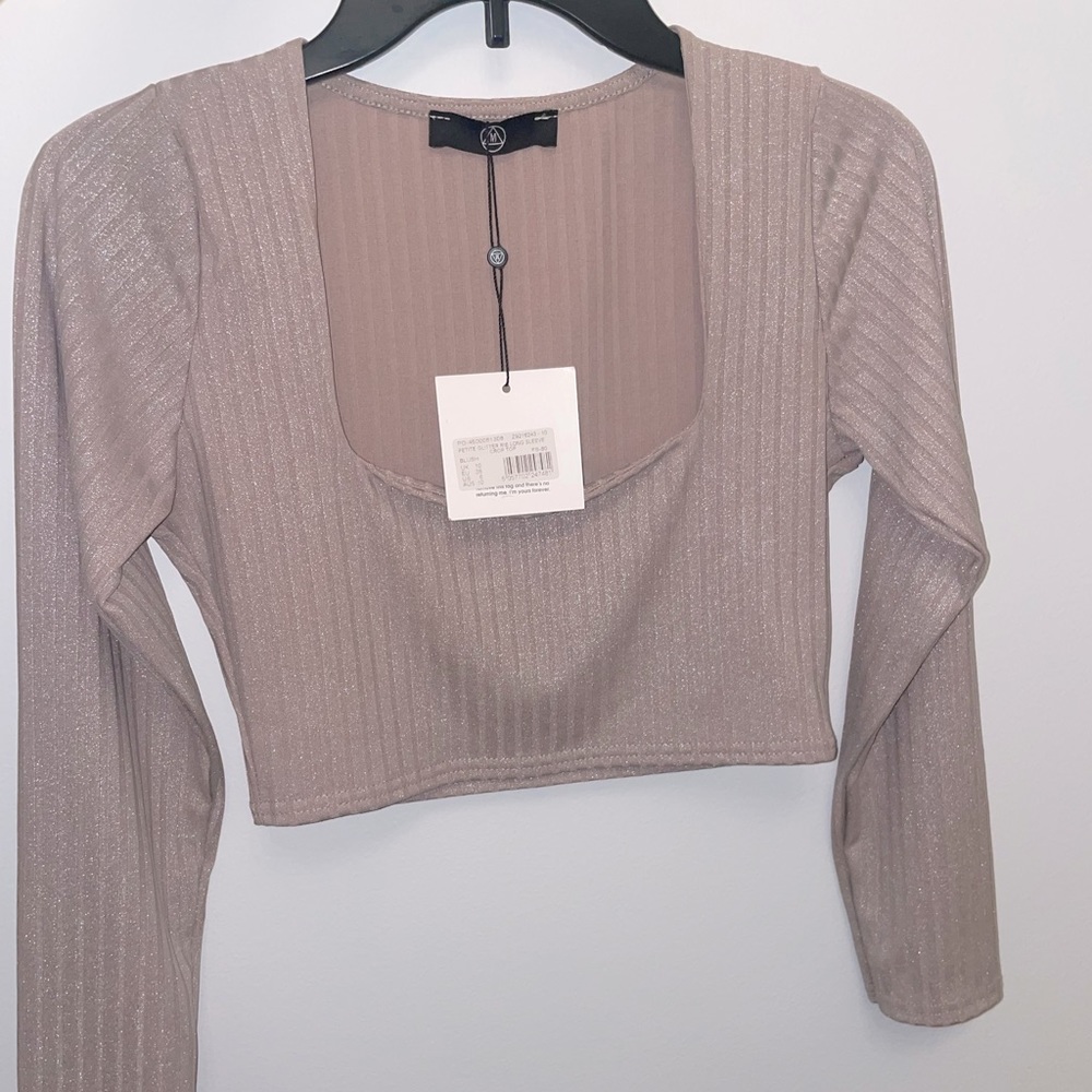 NWT - Missguided PETITE GLITTER RIB LONG SLEEVE
CROP TOP